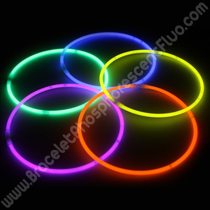 NOUVEAUTÉ: Attention avec colliers et bracelets fluorescents